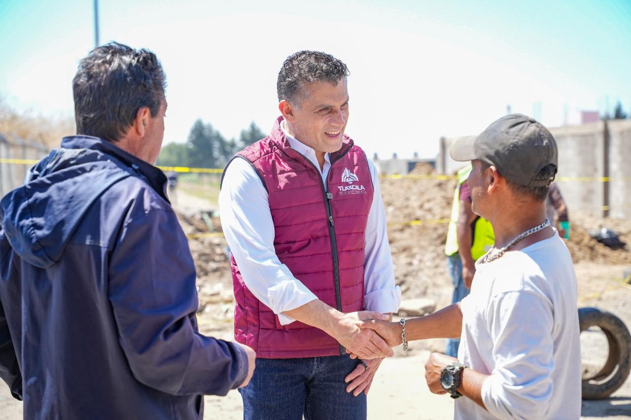 Supervisa Alfonso Sánchez García inicio de obra de drenaje para beneficio de 40 mil habitantes en Ocotlán y Atlahapa